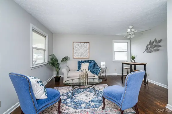 808 Old Town DR, Colonial Heights, VA 23834