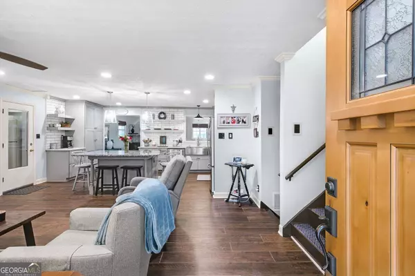 35 Mansour CIR, Newnan, GA 30263