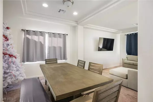 10130 Herons Rise Street, Las Vegas, NV 89141