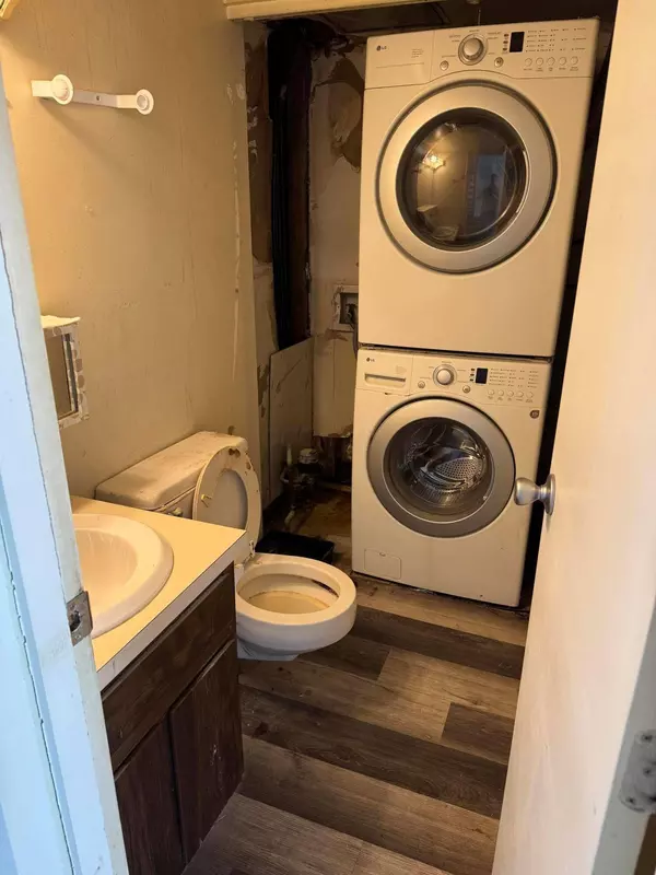 2434 Ravenel Drive #C, Columbus, OH 43209