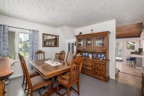 2027 N Old Trails Rd, Spokane, WA 99224