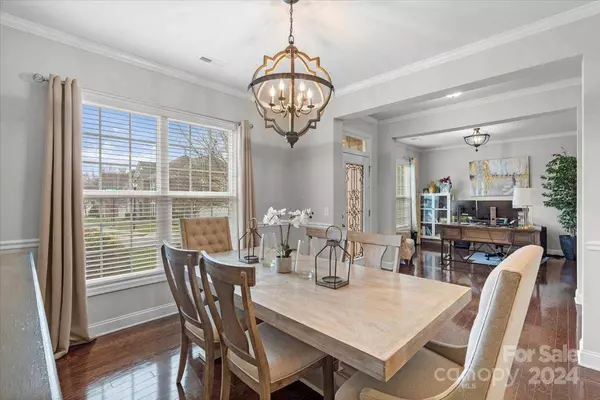 5314 Auburn Hill LN, Charlotte, NC 28269