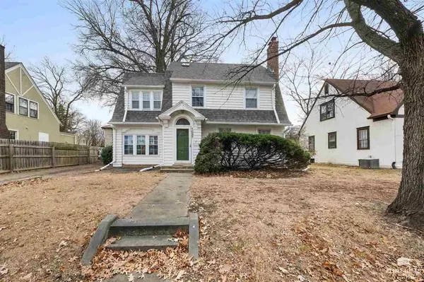 1837 Anderson AVE, Manhattan, KS 66502