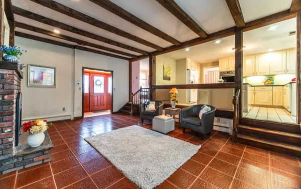 39 Lorelei Circle, Middletown, CT 06457