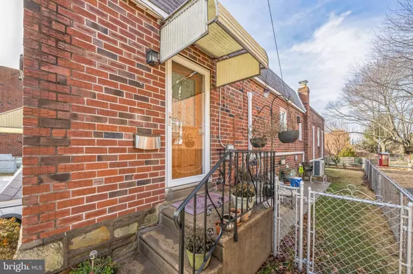 7820 FRONTENAC ST, Philadelphia, PA 19111