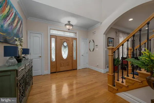 385 N LOCUST AVE, Marlton, NJ 08053