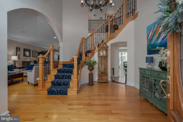 385 N LOCUST AVE, Marlton, NJ 08053