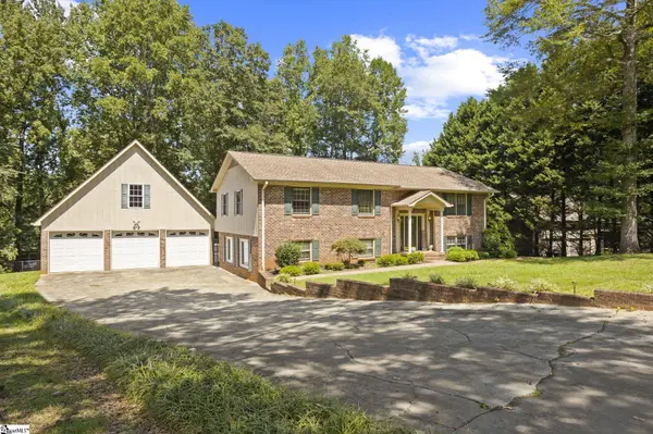 32 Country Club Drive, Greer, SC 29651