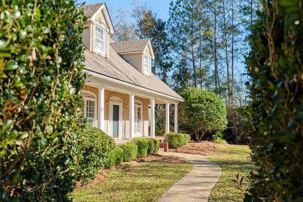 1006 Cherry Creek Drive, Valdosta, GA 31605