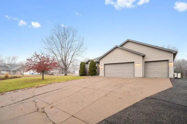 20800 Georgia AVE N, Forest Lake, MN 55025