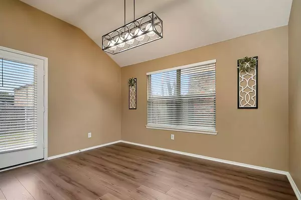 1420 Kingfisher Drive, Fort Worth, TX 76131