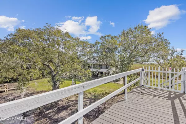 3485 Hwy 319, Cypremort Point, LA 70538