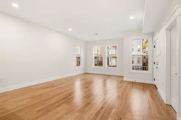 22 Gaylord #A, Boston, MA 02124