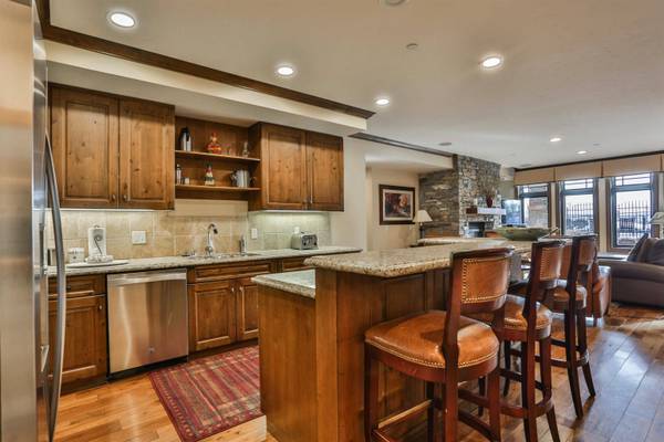 6750 North Lake Boulevard #9F, Tahoe Vista, CA 96148