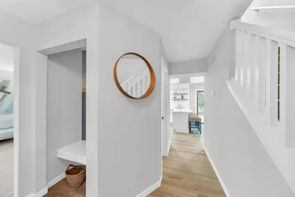 2915 Wimbledon DR, Woodbury, MN 55125