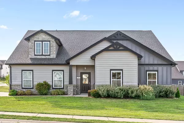 305 Piedmont Pl, Clarksville, TN 37043