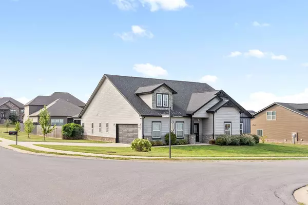 305 Piedmont Pl, Clarksville, TN 37043