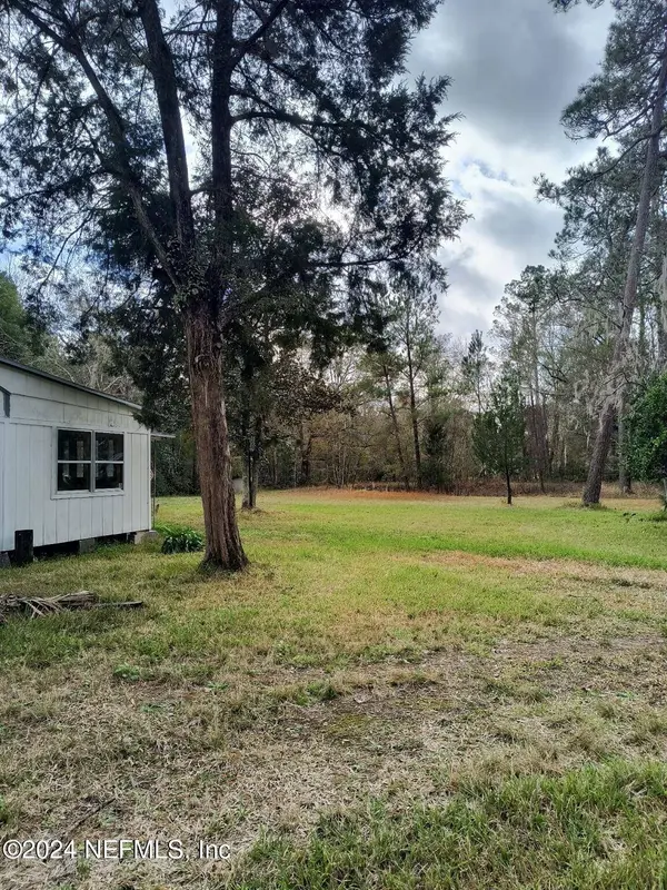 10407 PROSPECT AVE, Hampton, FL 32044