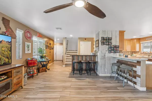 1840 E AVENIDA DEL ORO --, Phoenix, AZ 85022