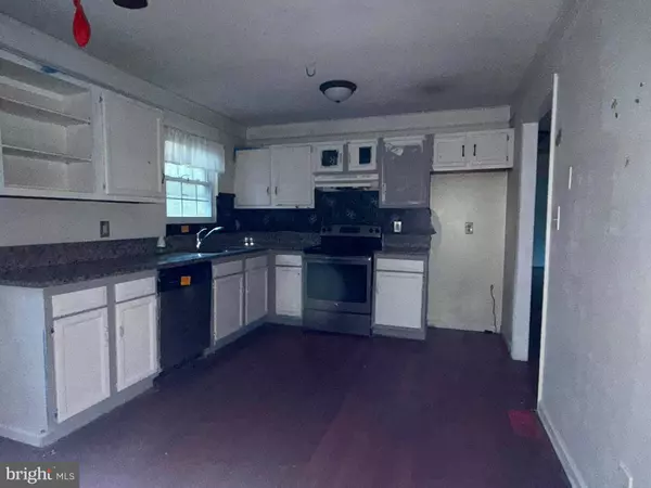 2036 YEW, Saint Leonard, MD 20685