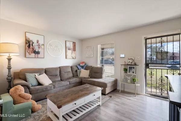 6265 Southbridge Drive, Horn Lake, MS 38637