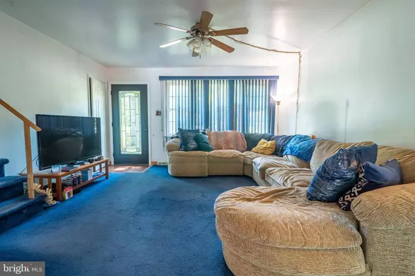 1230 KATHY LN, Newfield, NJ 08344