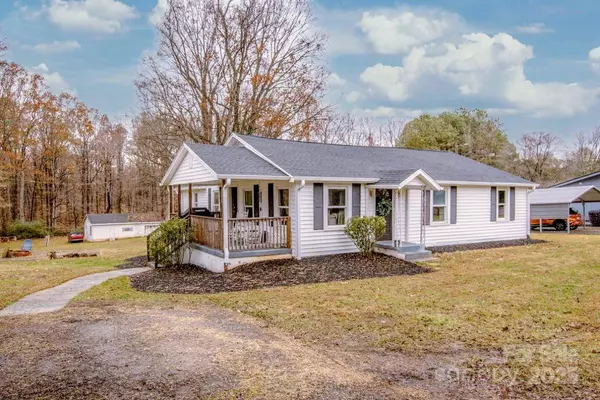 364 Scotts Creek RD, Statesville, NC 28625