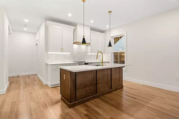 22 Gaylord #A, Boston, MA 02124