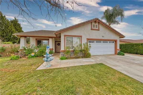 34291 Viewpoint CT, Yucaipa, CA 92399