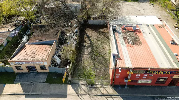 2112 GUADALUPE ST, San Antonio, TX 78207-5312