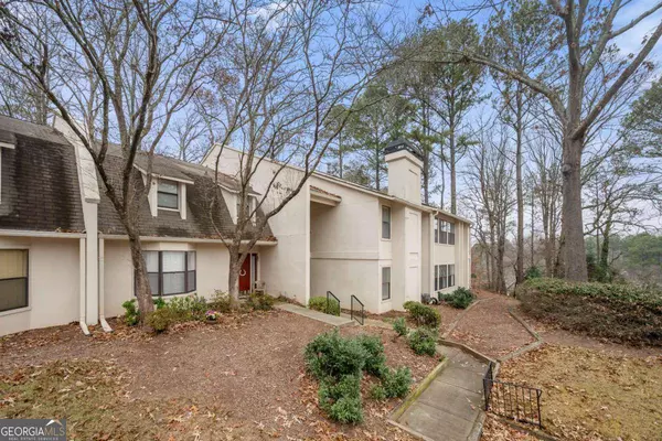 1107 Old Hammond Chase, Sandy Springs, GA 30350