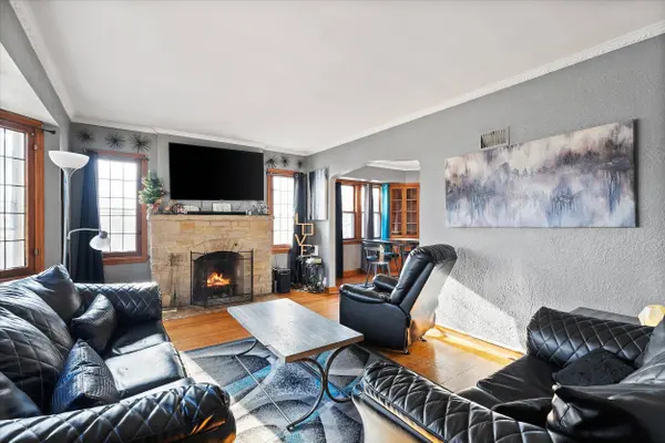 3711 N 48th, Milwaukee, WI 53216