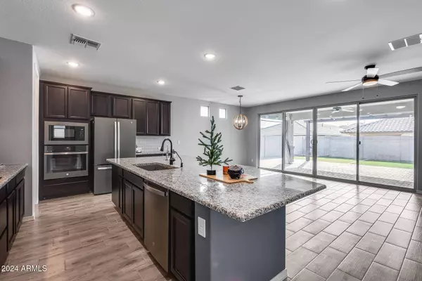 15085 W GARFIELD Street, Goodyear, AZ 85338