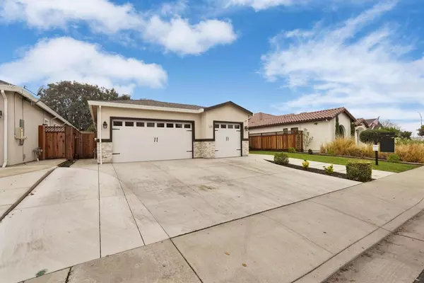 2861 Pebblebrooke CT, Tracy, CA 95377