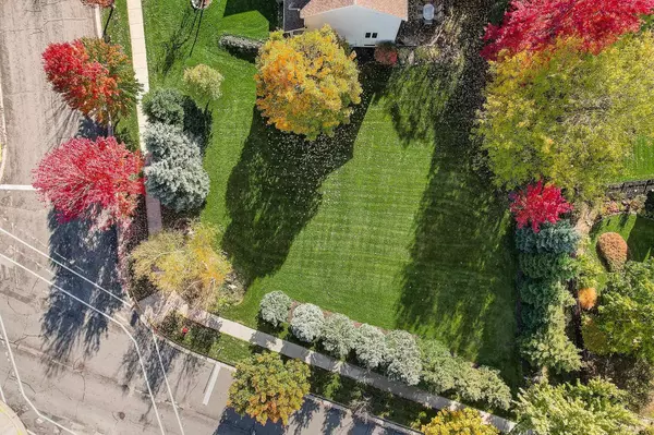 1108 Heritage Court, Waunakee, WI 53597