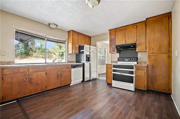 917 Imperial DR, Mobile, AL 36608