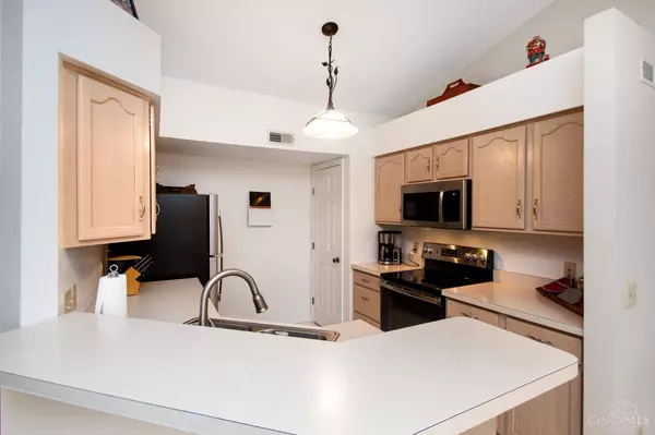 4350 North Pt #303, Deerfield Twp., OH 45040