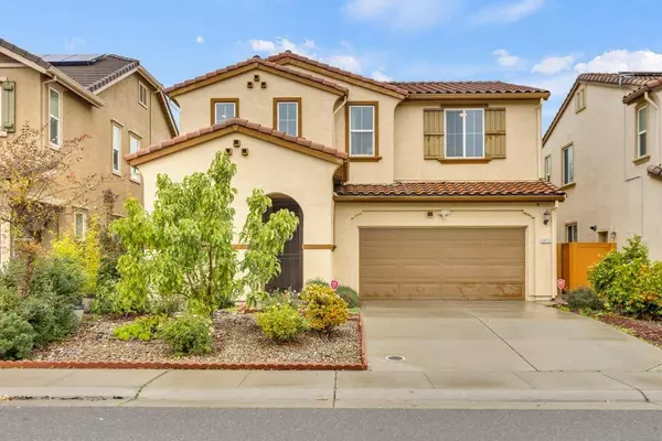 8855 Gelderland WAY, Sacramento, CA 95828