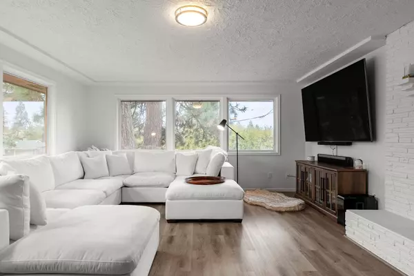 12220 E 19th Ave, Spokane Valley, WA 99206