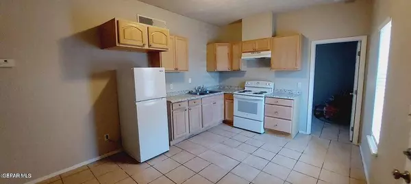 1305 E SAN ANTONIO AVE E #A&B, El Paso, TX 79901