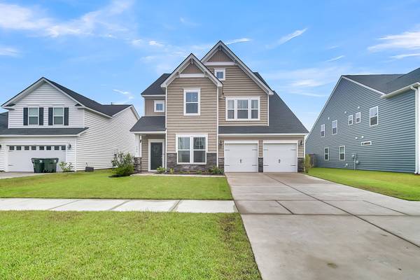 706 Spanish Pointe Dr, Summerville, SC 29486