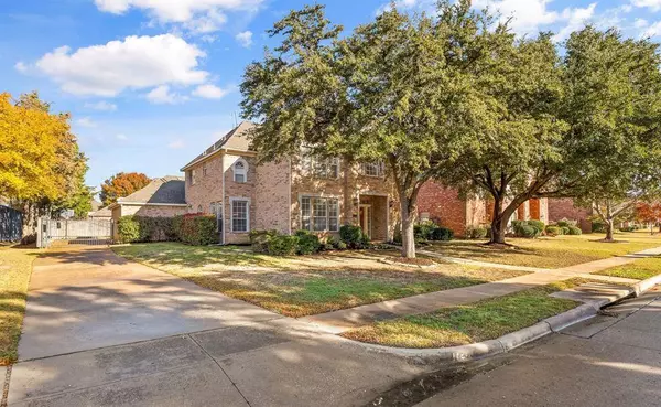 1724 Water Lily Drive, Southlake, TX 76092