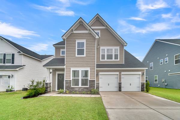 706 Spanish Pointe Dr, Summerville, SC 29486