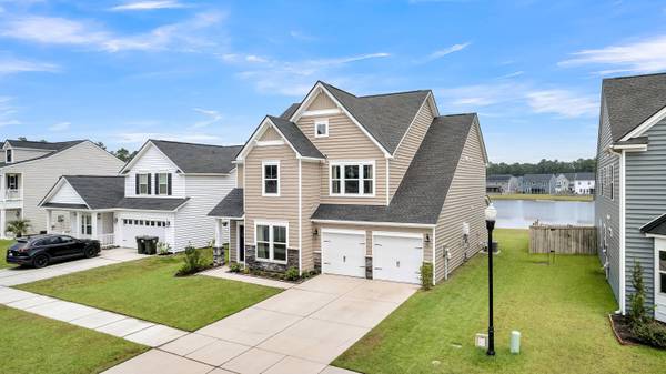 706 Spanish Pointe Dr, Summerville, SC 29486
