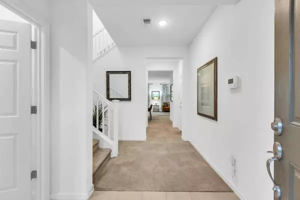 8855 Gelderland WAY, Sacramento, CA 95828