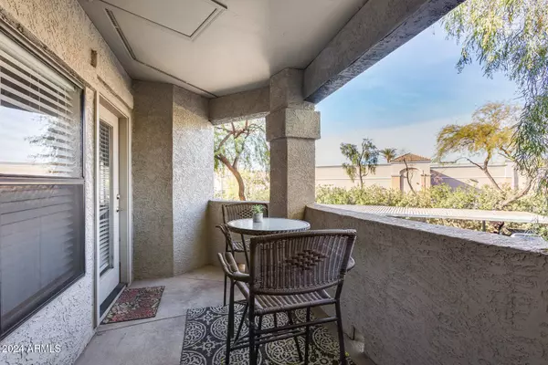 15095 N THOMPSON PEAK Parkway #2114, Scottsdale, AZ 85260