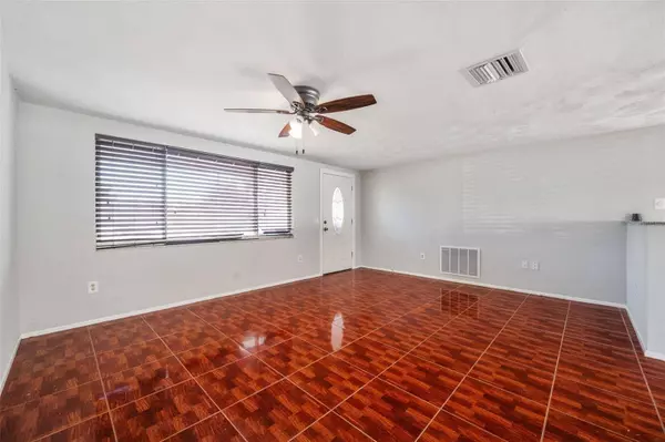 5619 MARBLE DR, New Port Richey, FL 34652