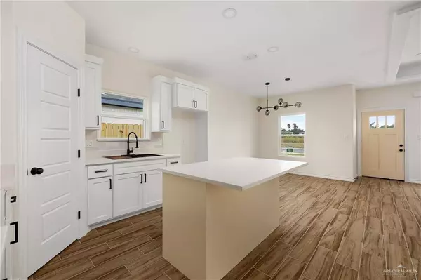 2017 Trinity ST, Donna, TX 78537