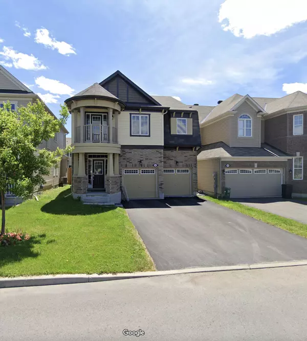 102 Soleil Ave #A, Ottawa, ON K4A 0V8