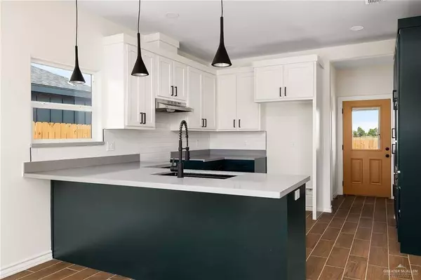 2209 Trinity ST, Donna, TX 78537